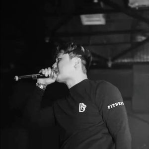 亚洲中文自拍另类欧美
