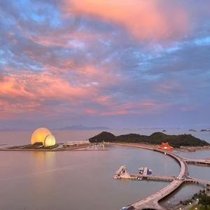 亚洲中文自拍另类欧美
